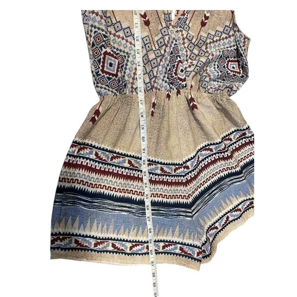 ILLA ILLA Multicolor Patterned Romper - Picture 6 of 6
